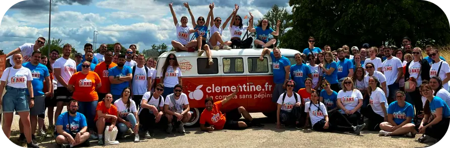 Toute l'équipe pour les 10 ans de Clementine